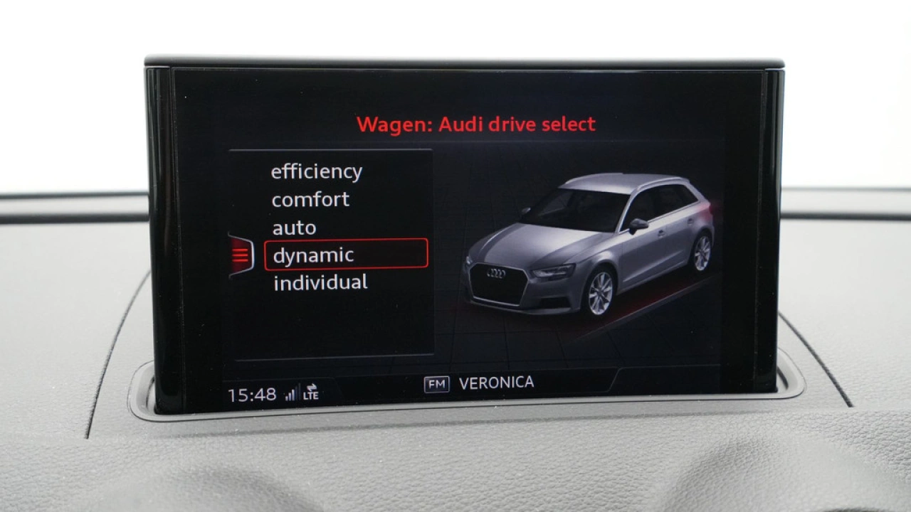 Audi A3 Sportback 35 TFSI CoD 150pk S-Tronic Advance Sport