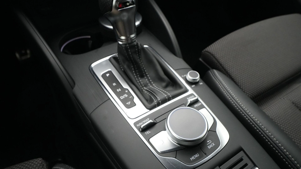Audi A3 Sportback 35 TFSI CoD 150pk S-Tronic Advance Sport