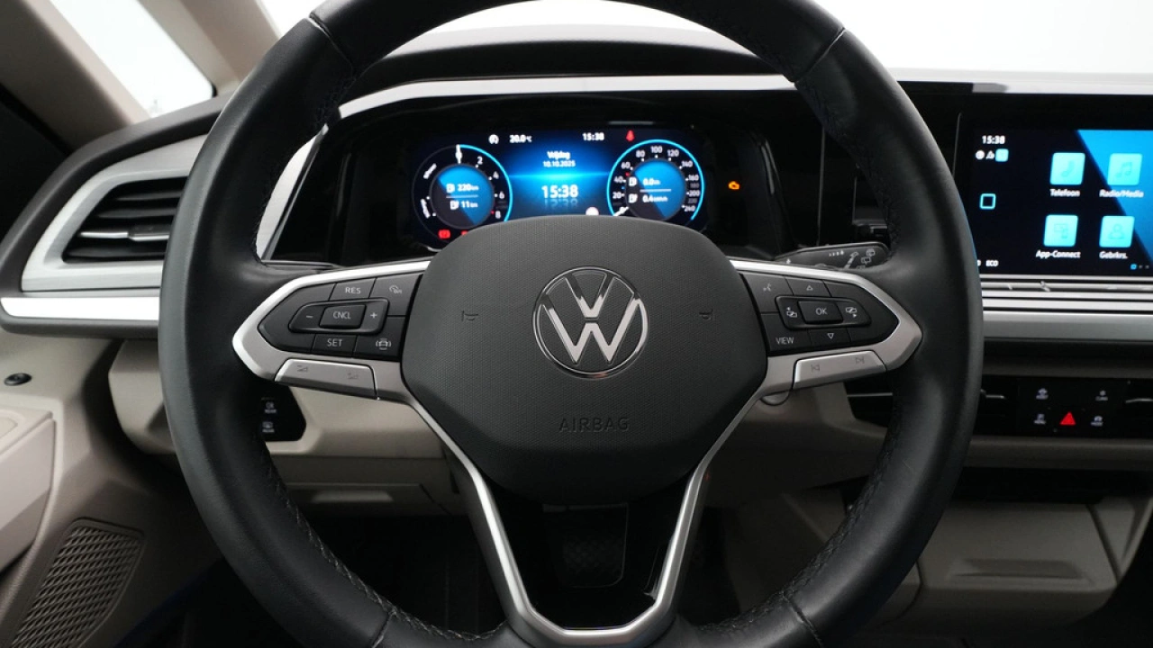 Volkswagen Multivan 1.4 eHybrid 218pk L1H1 Life