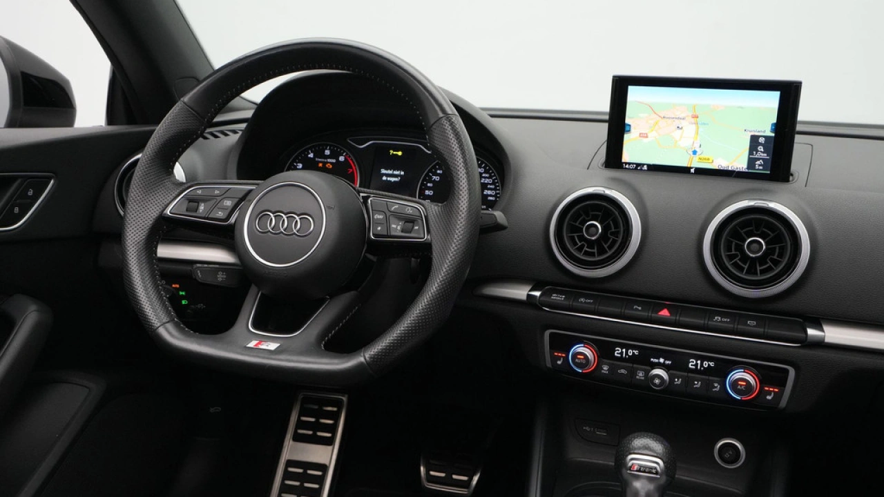 Audi A3 Cabriolet 35 TFSI 150pk S-tronic S-line
