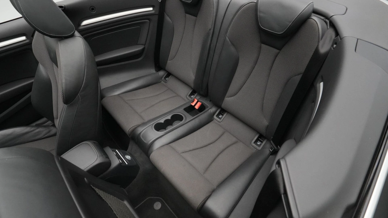Audi A3 Cabriolet 35 TFSI 150pk S-tronic S-line