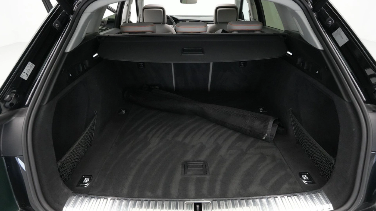 Audi e-tron 55 quattro 408pk advanced Pro Line Plus 95 kWh