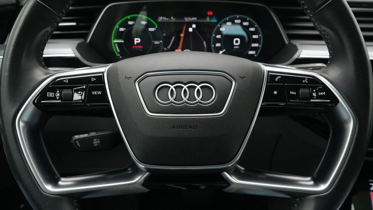 Audi e-tron 55 quattro 408pk advanced Pro Line Plus 95 kWh