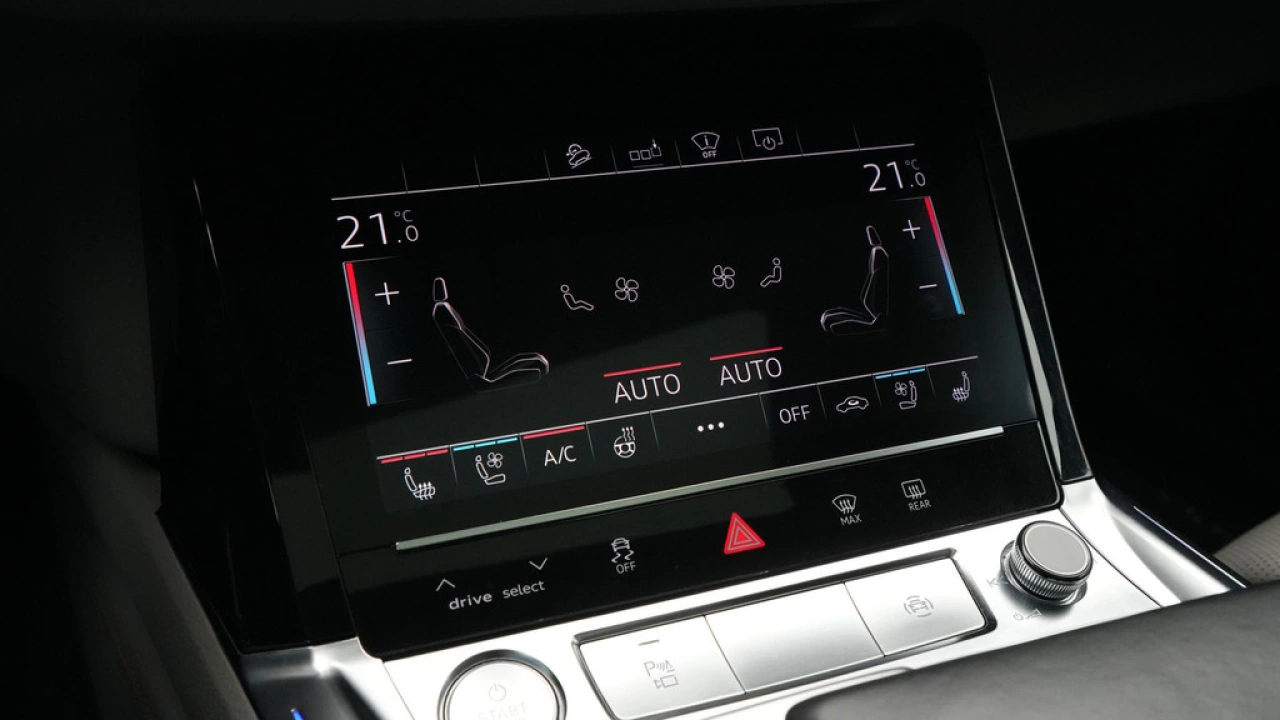 Audi e-tron 55 quattro 408pk advanced Pro Line Plus 95 kWh