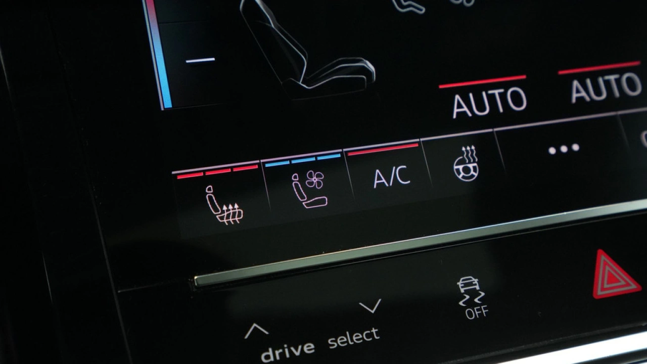 Audi e-tron 55 quattro 408pk advanced Pro Line Plus 95 kWh