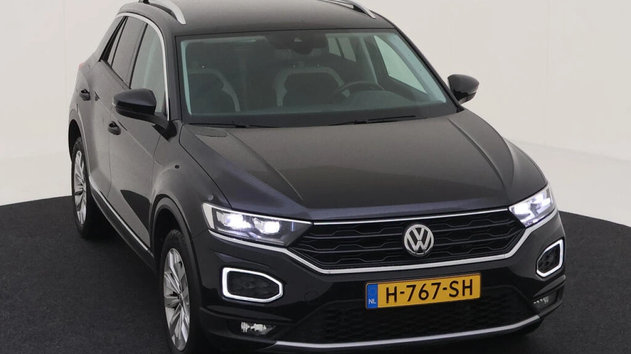 Volkswagen T-Roc 1.5 TSI Automaat Sport | Camera | 17