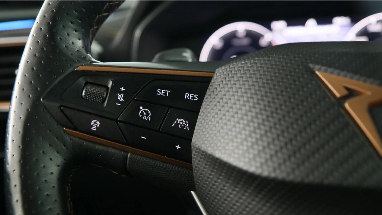 CUPRA Formentor 1.4 TSI eHybrid 204pk PHEV Adrenaline