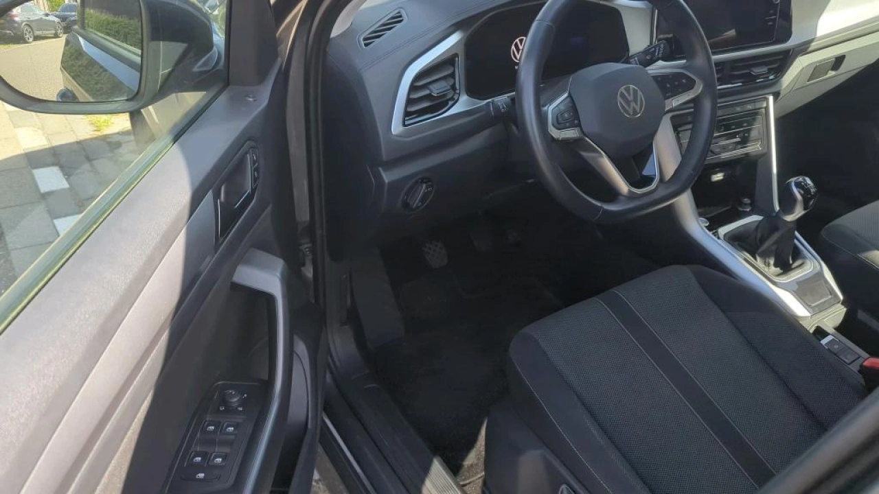 Volkswagen T-Roc 1.0 TSI 110pk Life Climatronic Trekhaak Climatronic
