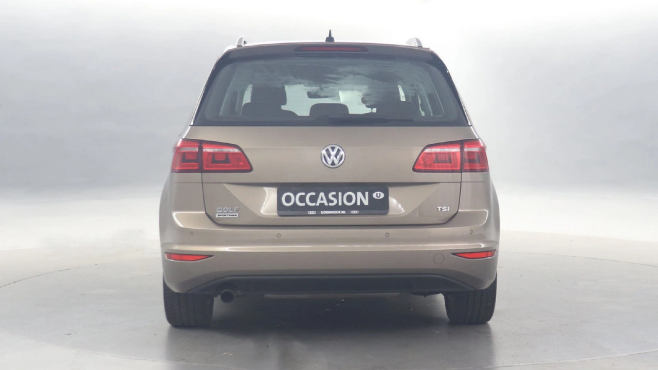 Volkswagen Golf Sportsvan 1.2 TSI 110pk Highline DSG