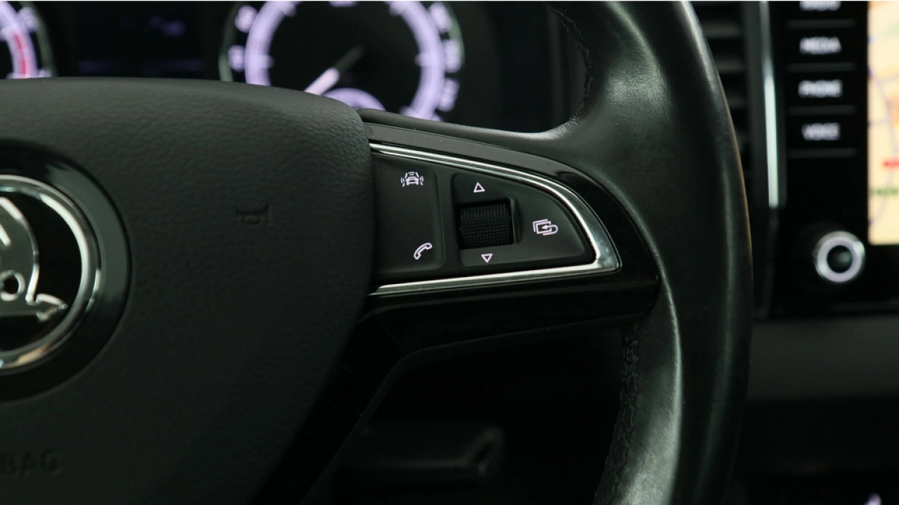 Škoda Karoq 1.5 TSI 150pk ACT Ambition Business
