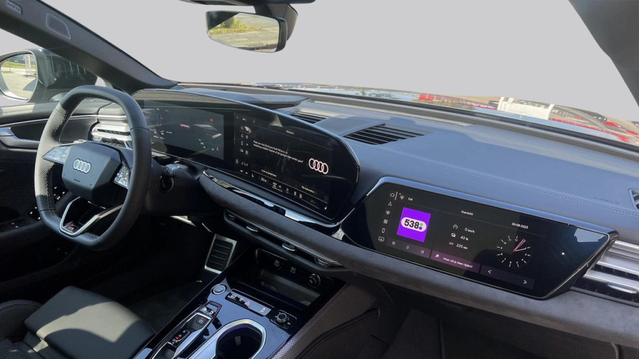 Audi A6 Avant 2.0 e-hybrid 367pk Quattro S Edition Competition