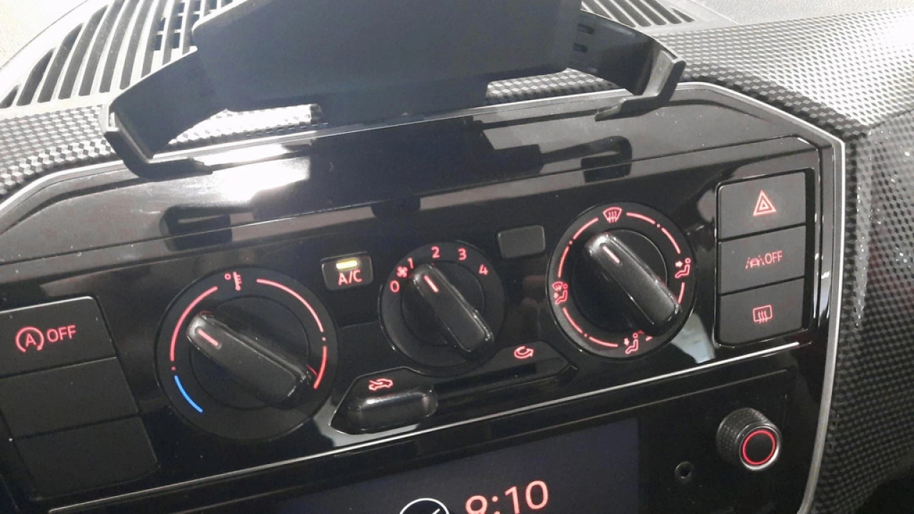 Volkswagen up! 1.0 BMT move up! | Airco | 5-deurs | Smartphone Integratie |