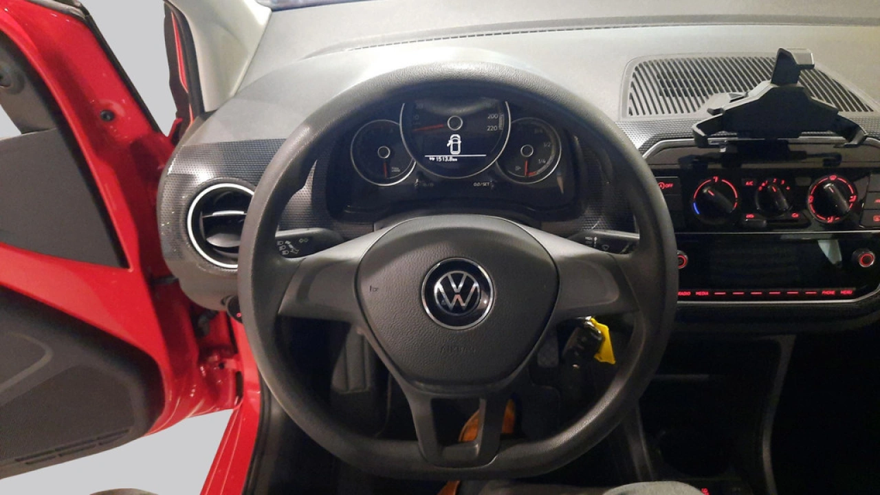 Volkswagen up! 1.0 BMT move up! | Airco | 5-deurs | Smartphone Integratie |