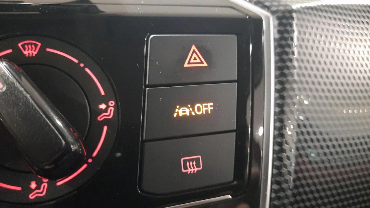 Volkswagen up! 1.0 BMT move up! | Airco | 5-deurs | Smartphone Integratie |