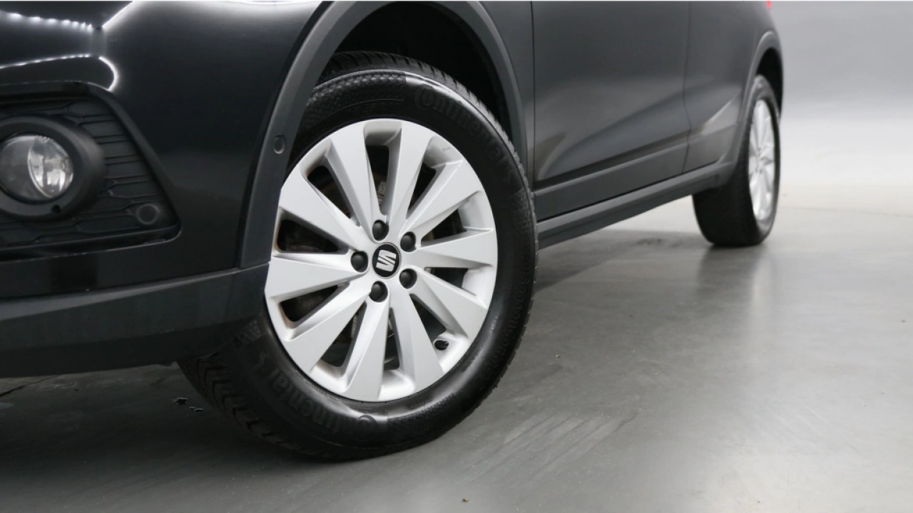 SEAT Arona 1.0 TSI 95pk Style Business Intense