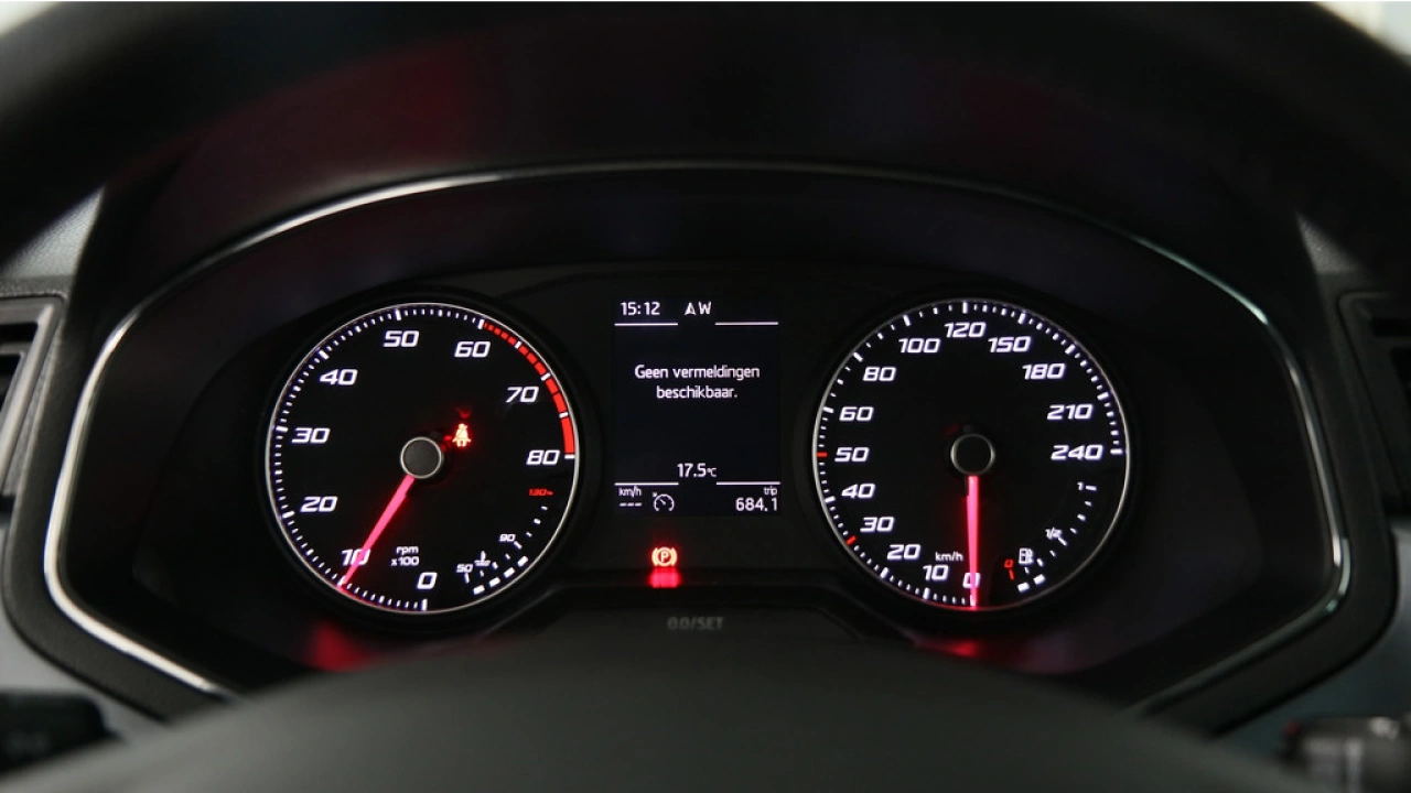 SEAT Arona 1.0 TSI 95pk Style Business Intense