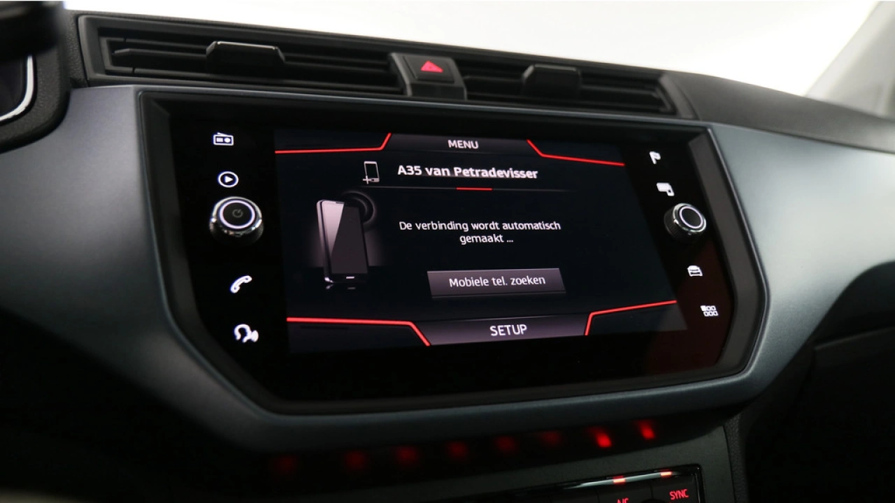 SEAT Arona 1.0 TSI 95pk Style Business Intense