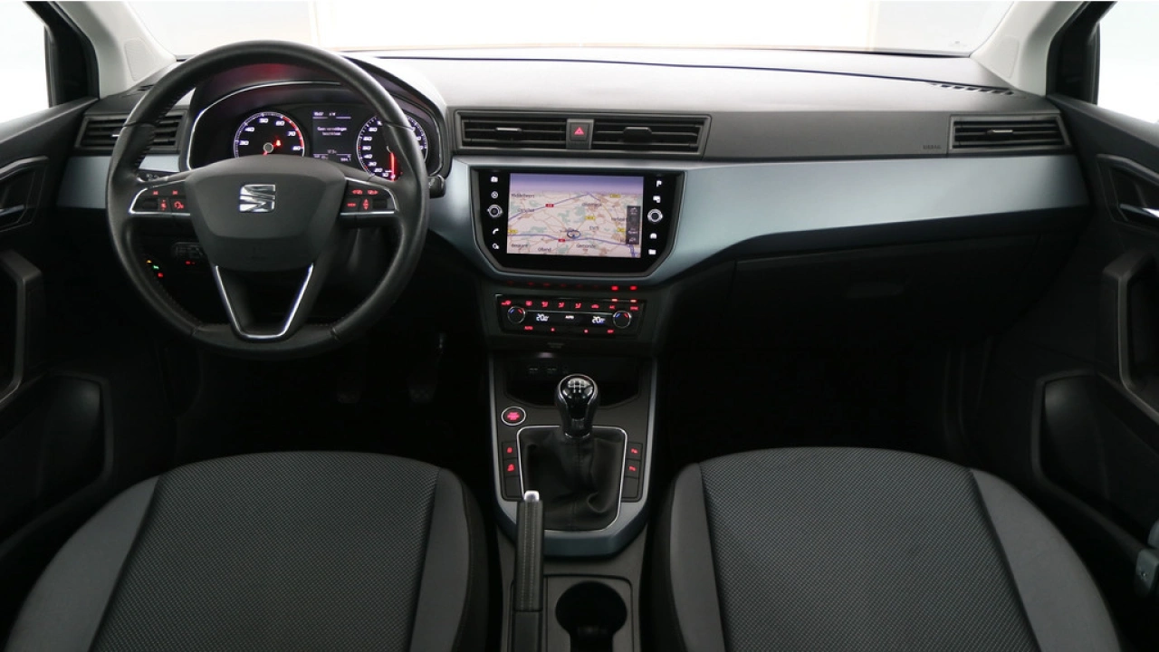 SEAT Arona 1.0 TSI 95pk Style Business Intense