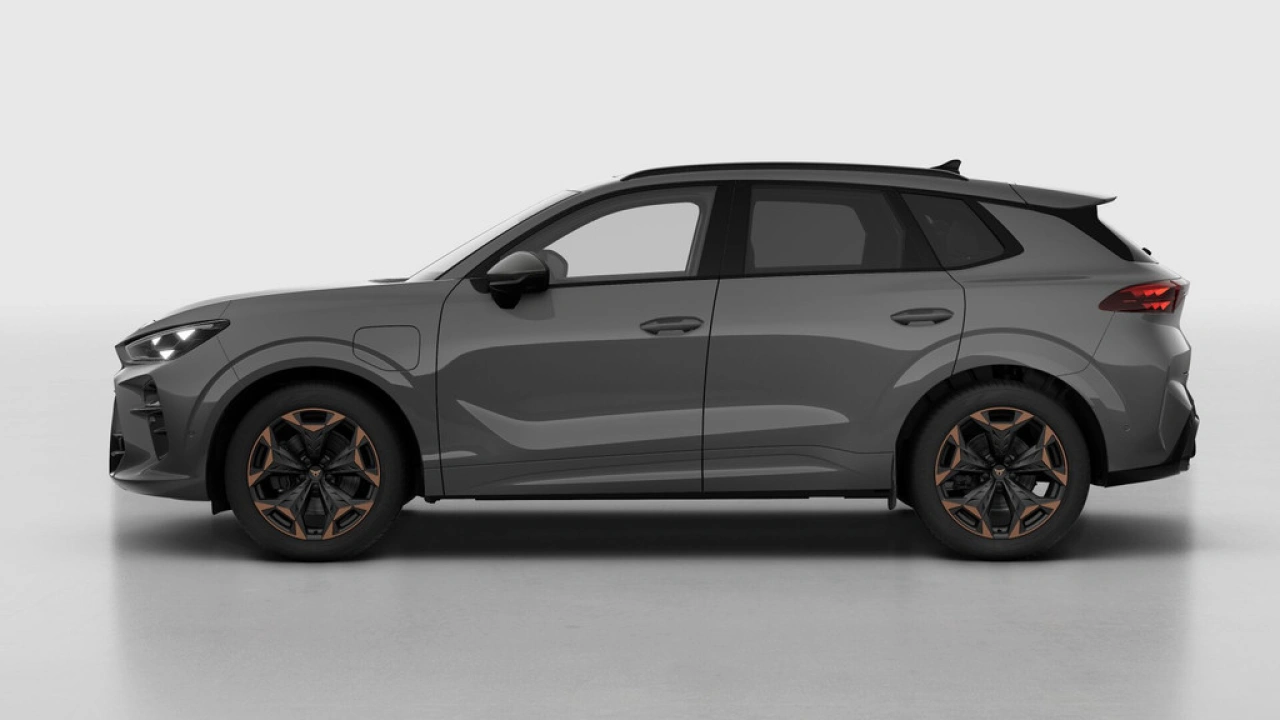CUPRA Terramar 1.5 TSI e-Hybrid 272 6DSG VZ Performance