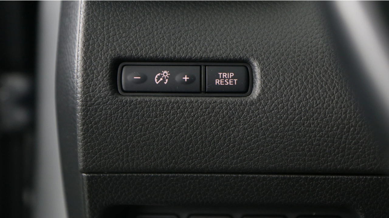 Nissan QASHQAI 1.2 Tekna +