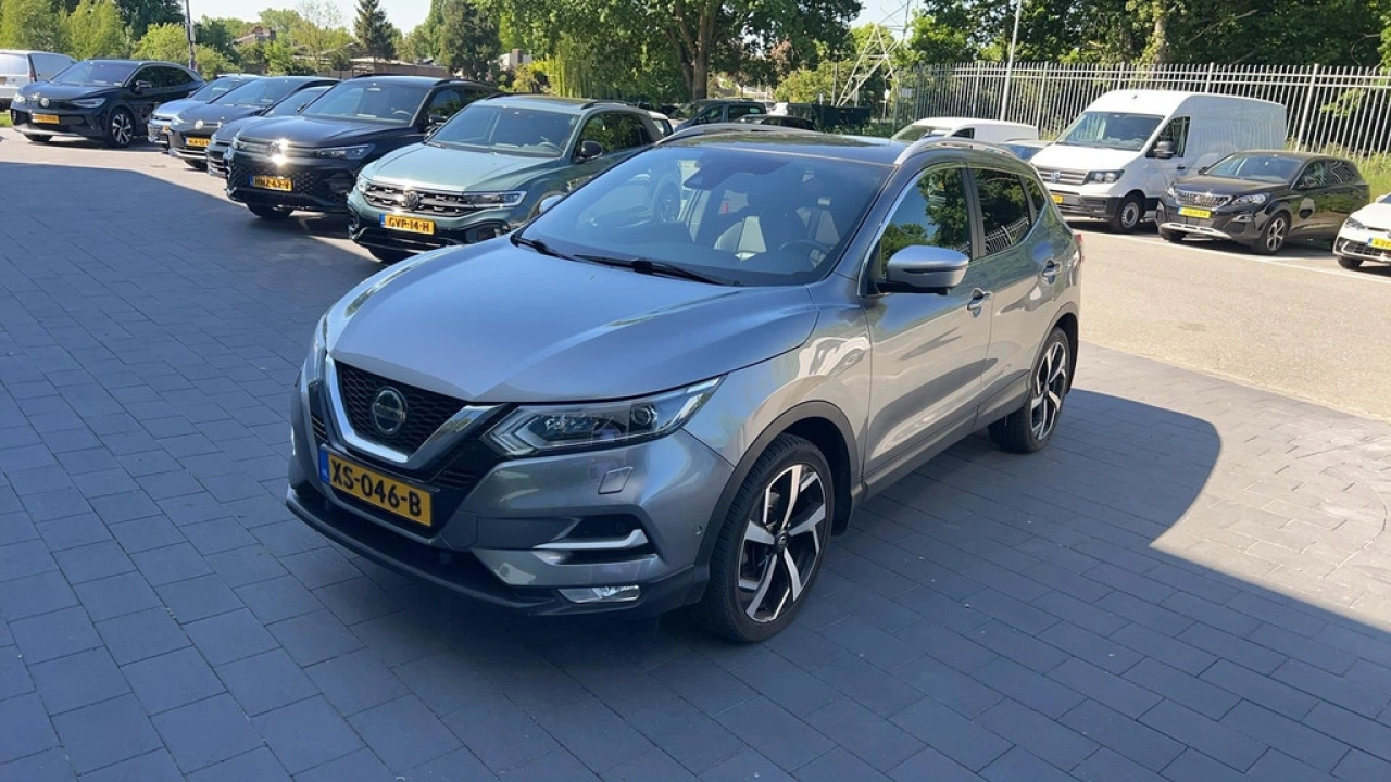 Nissan QASHQAI 1.2 Tekna +