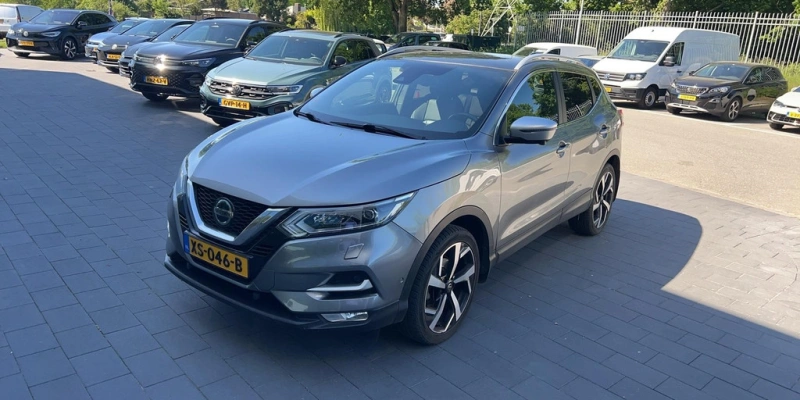 Nissan QASHQAI 1.2 Tekna +