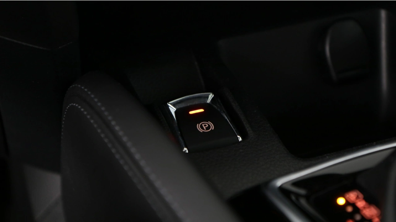 Nissan QASHQAI 1.2 Tekna +