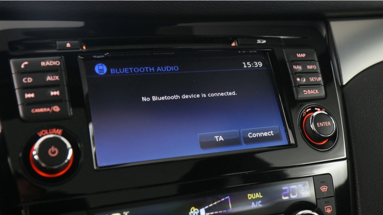 Nissan QASHQAI 1.2 Tekna +