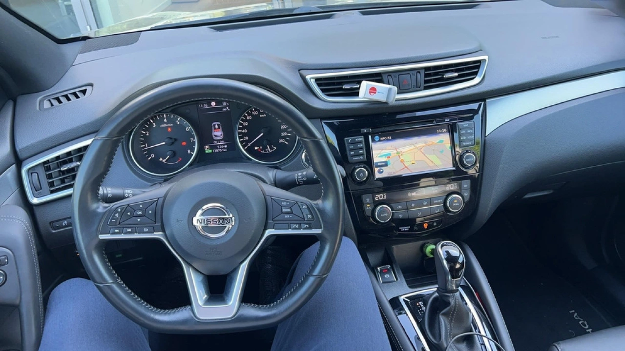 Nissan QASHQAI 1.2 Tekna +