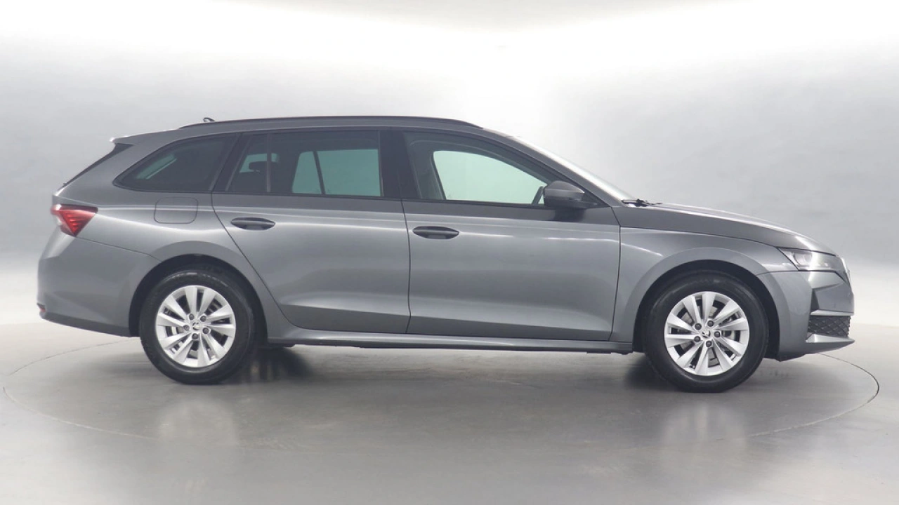 Škoda Octavia Combi 1.5 TSI 115pk MHEV Business Edition DSG