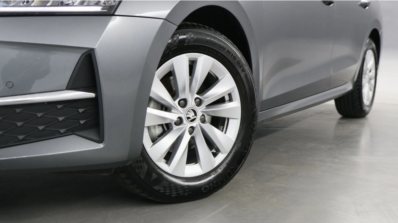 Škoda Octavia Combi 1.5 TSI 115pk MHEV Business Edition DSG