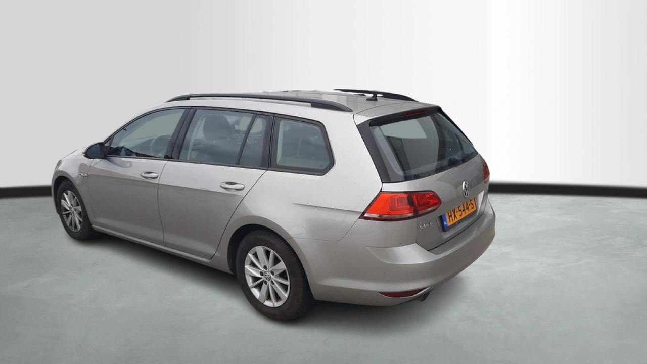 Volkswagen GOLF Variant 1.0 TSI 115pk | Executive | Navigatie | Alarm | Cruise Control |