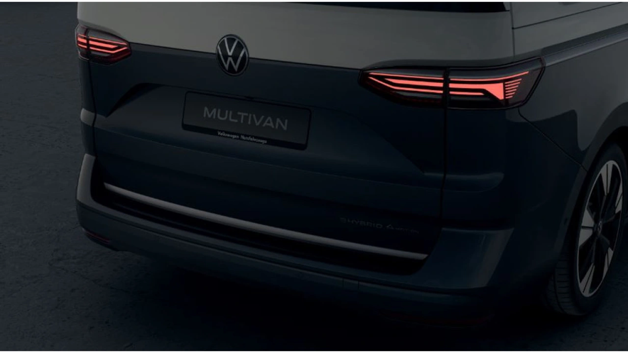Volkswagen Multivan 1.5 eHybrid 180kW 245PK L2 Bulli Edition 4Motion DSG
