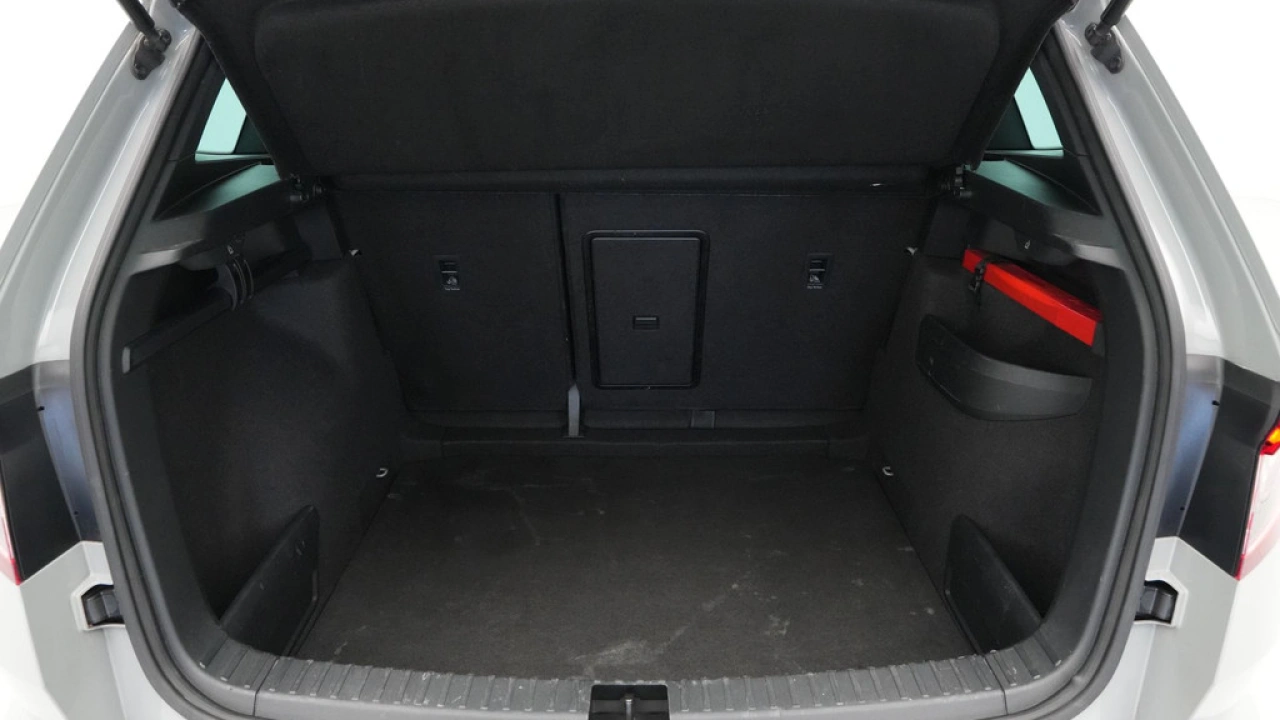 Škoda Karoq 1.5 TSI ACT 150pk Sportline Business