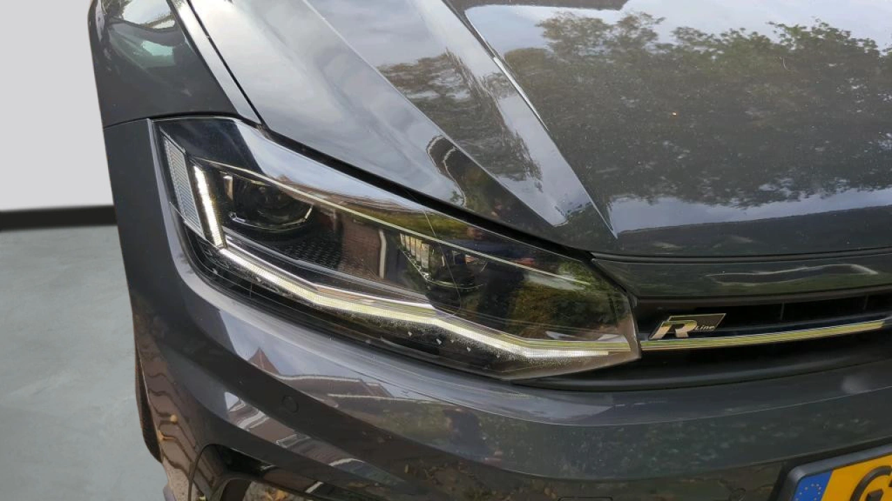 Volkswagen Polo 1.0 TSI Highline R Line Executive Advance