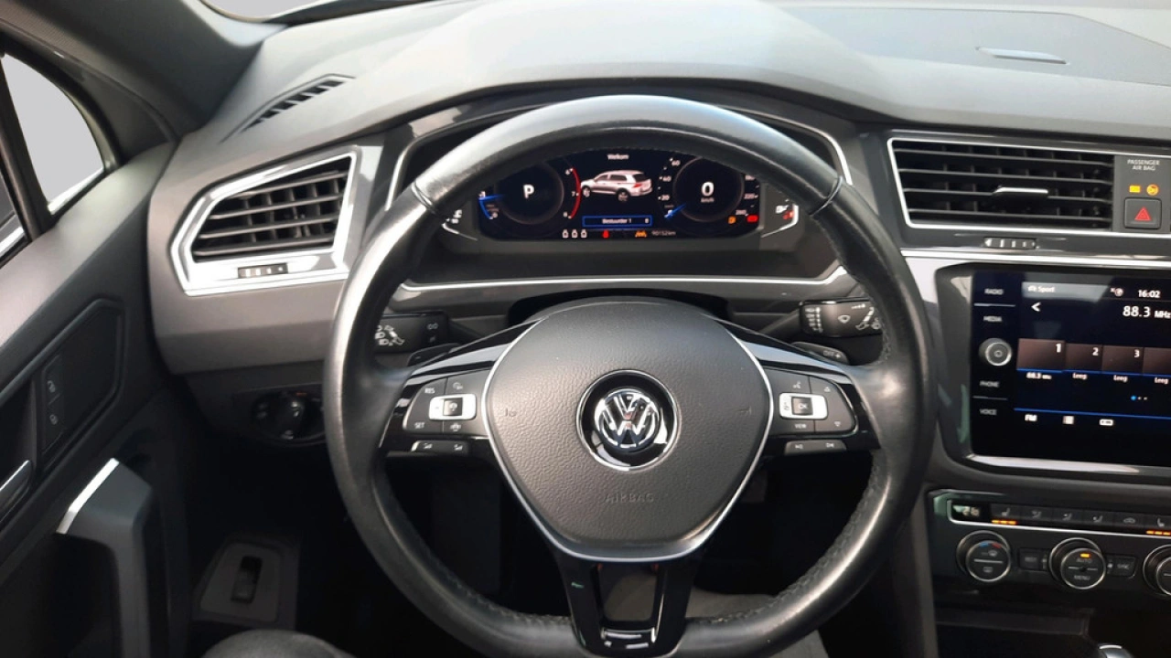 Volkswagen Tiguan 1.5 TSI 150pk Automaat Highline Business R Advance