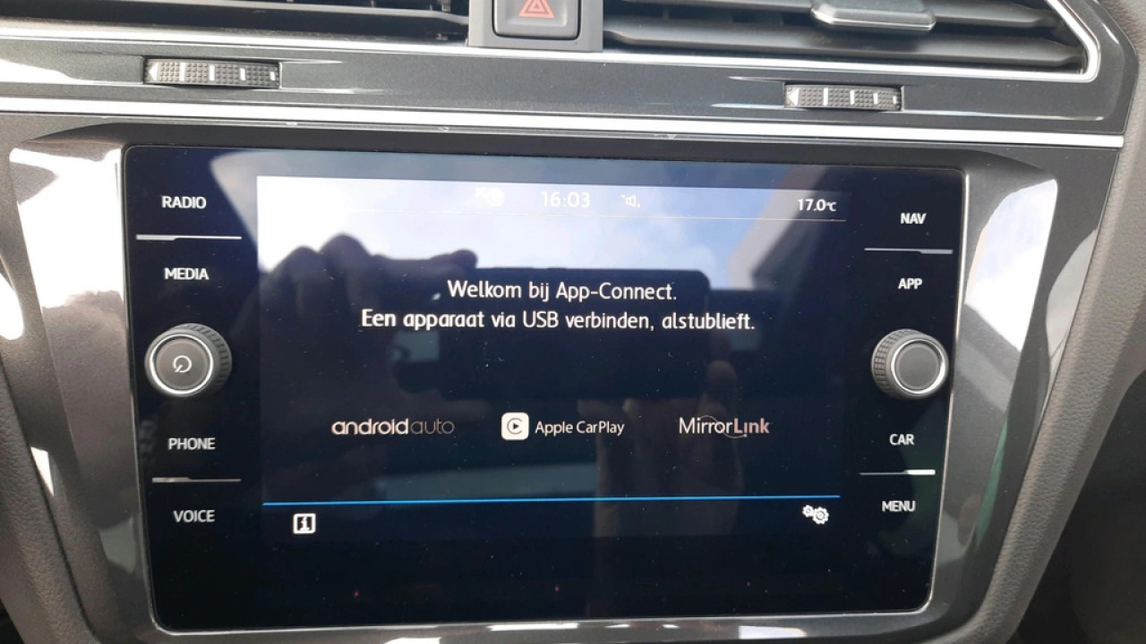 Volkswagen Tiguan 1.5 TSI 150pk Automaat Highline Business R Advance