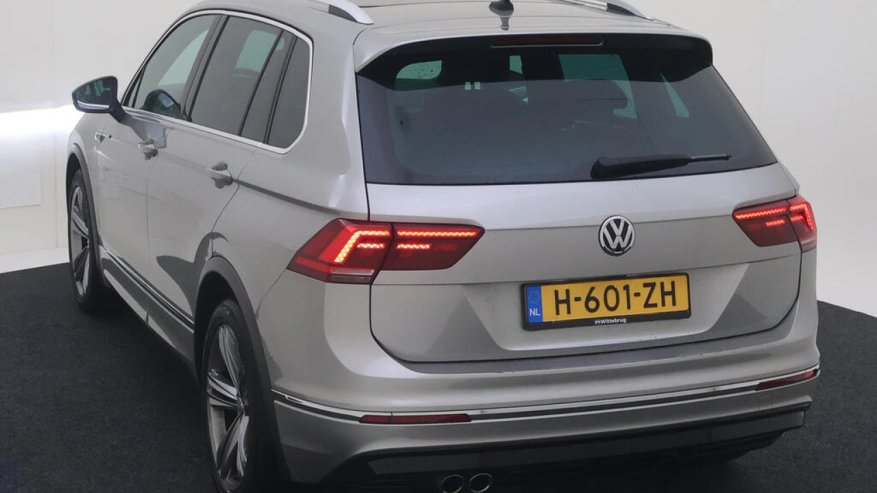 Volkswagen Tiguan 1.5 TSI 150pk Automaat Highline Business R Advance