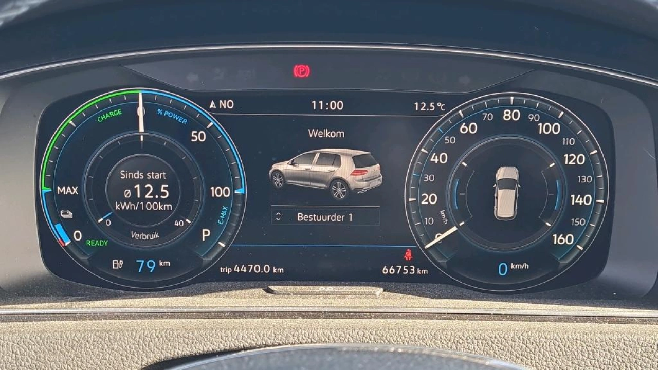 Volkswagen e-Golf 36kW / 136pk E-DITION