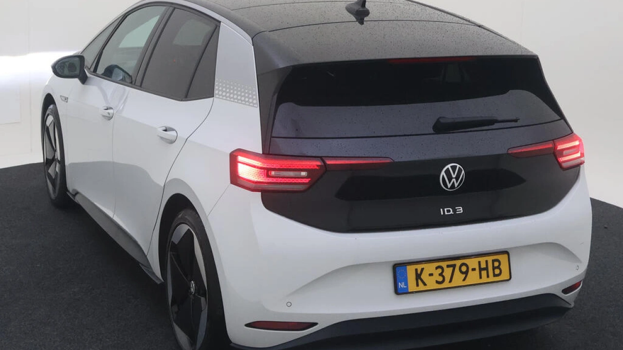 Volkswagen ID.3 First Max 58 kWh | Binnenkort beschikbaar |
