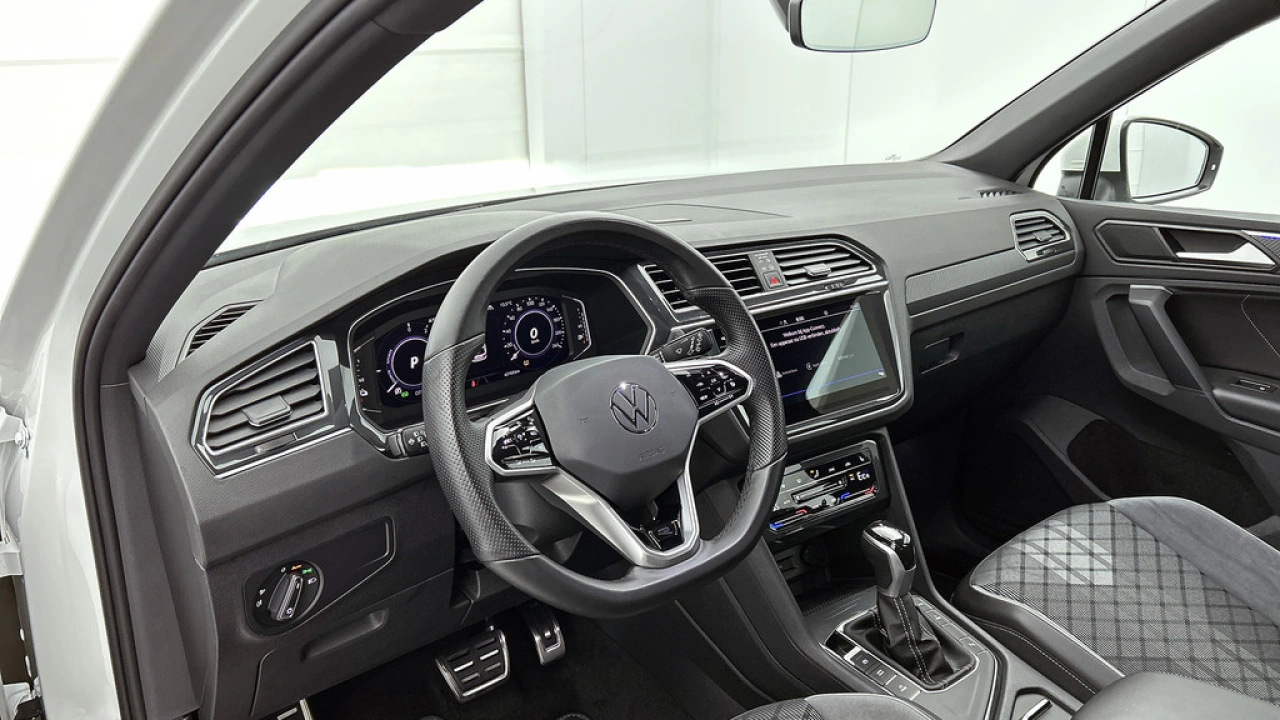Volkswagen Tiguan 1.4 TSI eHybrid 245pk PHEV R-Line Business