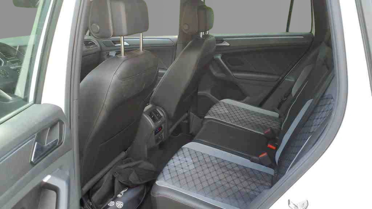 Volkswagen Tiguan 1.4 TSI eHybrid 245pk PHEV R-Line Business
