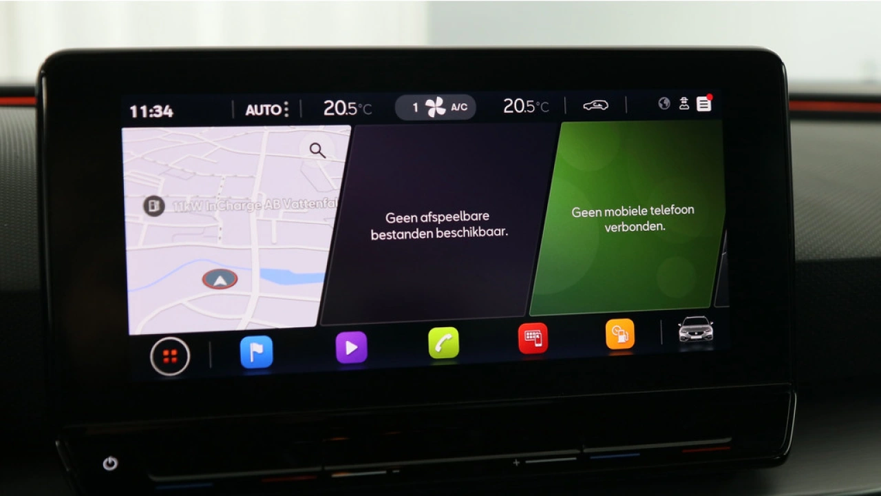 SEAT Leon Sportstourer 1.5 eTSI FR Business Intense