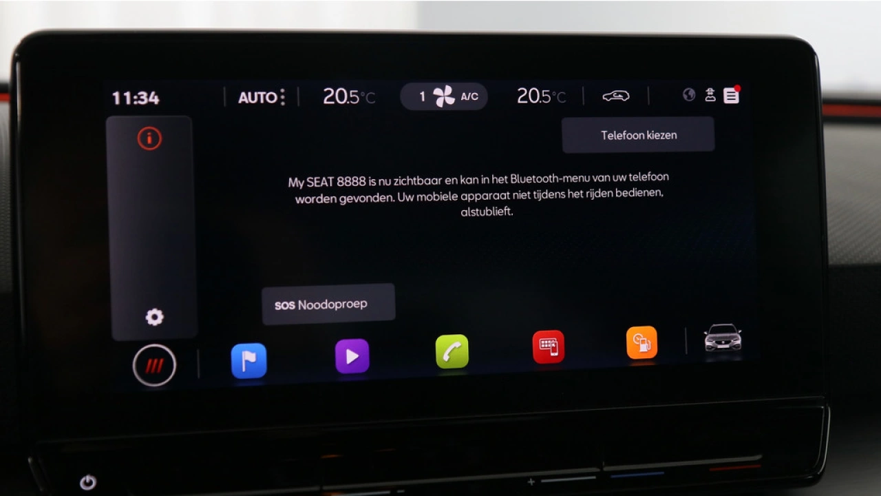 SEAT Leon Sportstourer 1.5 eTSI FR Business Intense