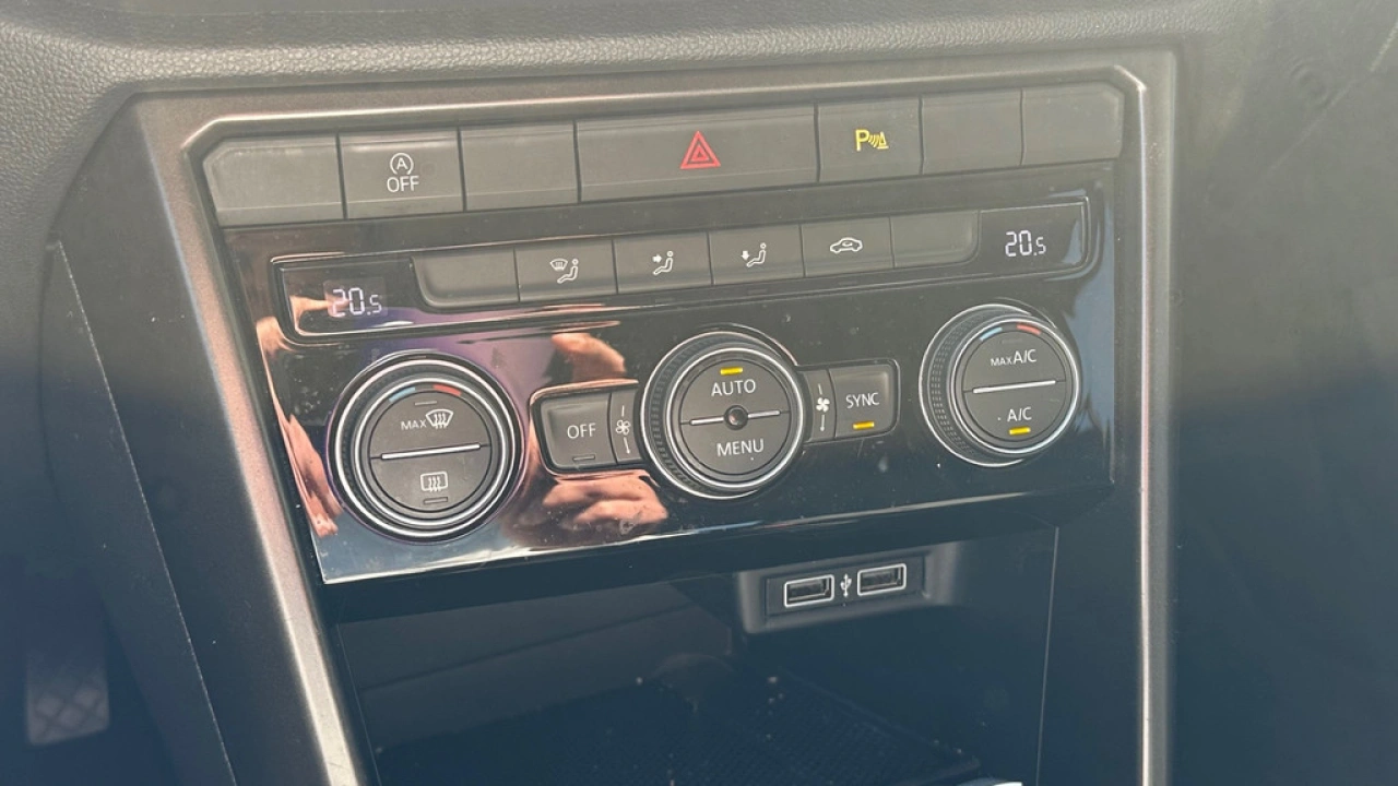 Volkswagen T-Roc 1.5 TSI 150pk DSG Style Navigatie camera