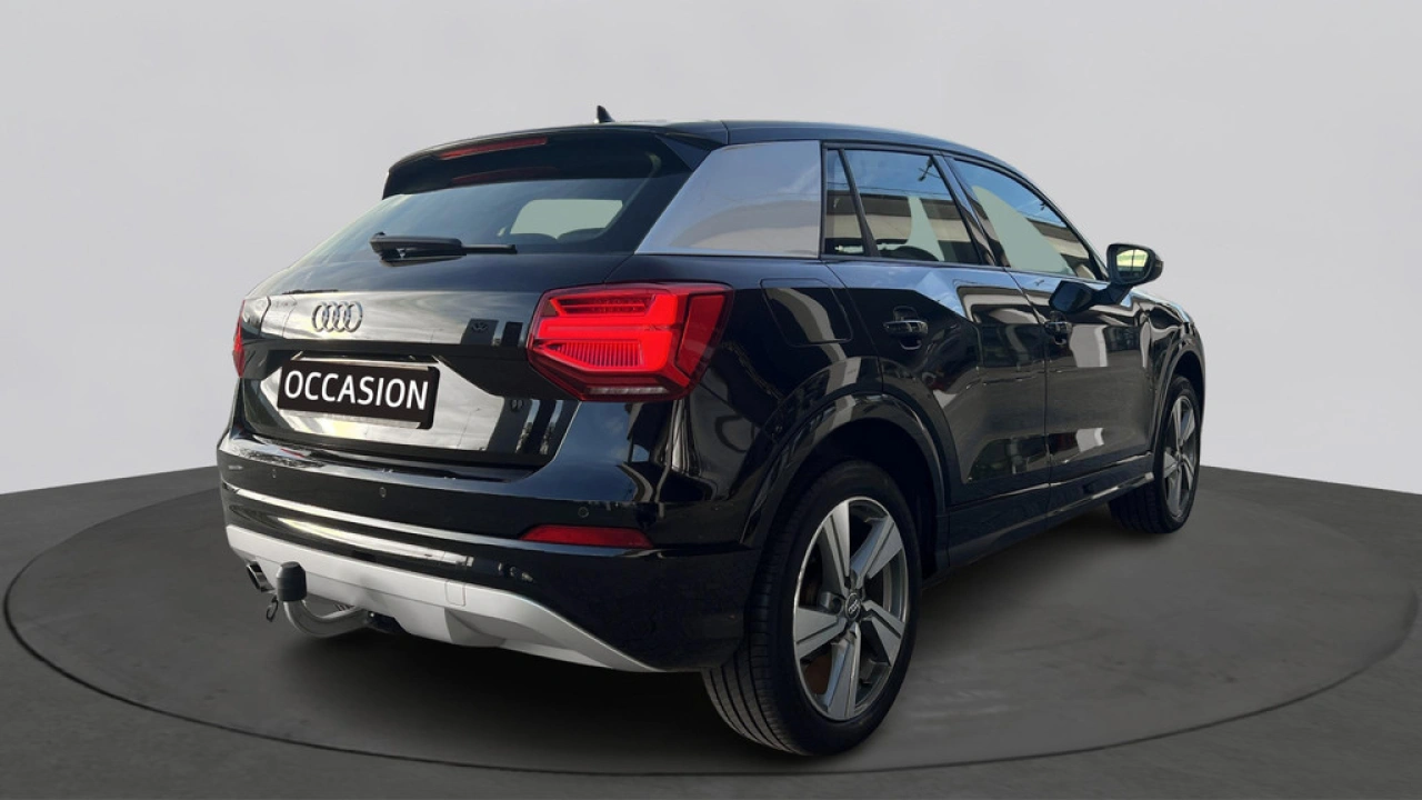 Audi Q2 30 TFSI 116PK #limited / Trekhaak / PDC V+A / 18''