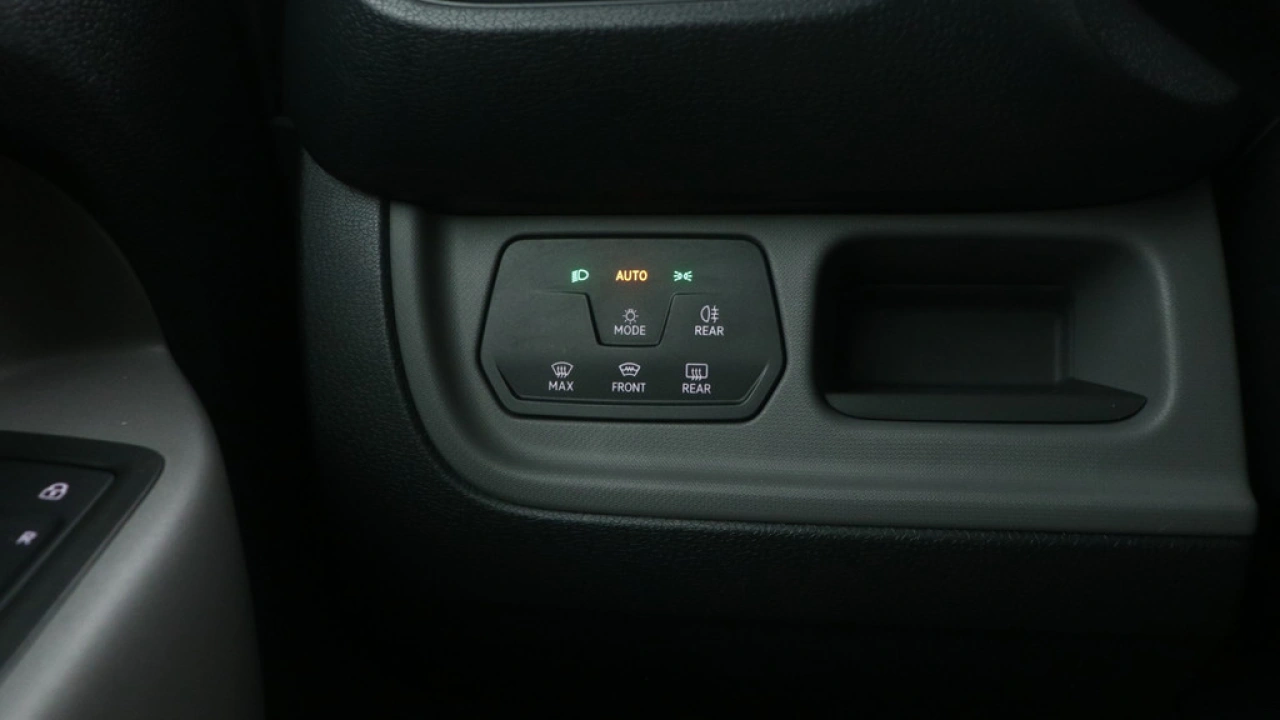 VW Bedrijfswagens ID. Buzz Cargo L1H1 204pk 77kWh RWD