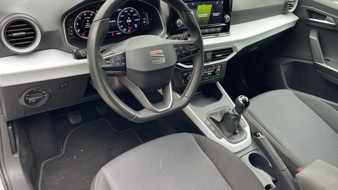 SEAT Arona 1.0 TSI 95pk Style Business Connect