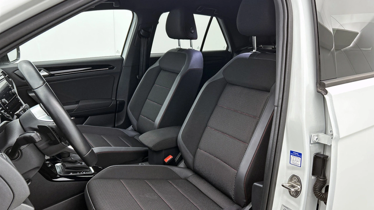 Volkswagen T-Roc 1.5 TSI 150pk Automaat Sport Black Style