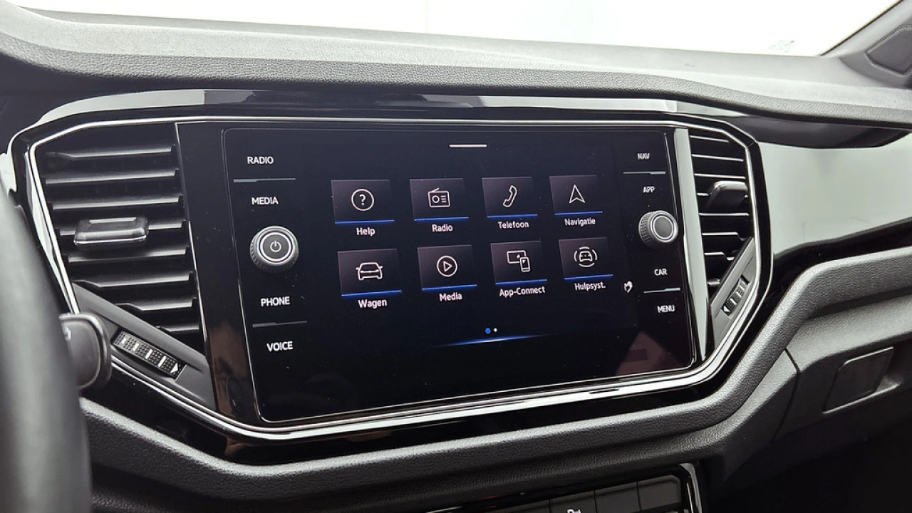 Volkswagen T-Roc 1.5 TSI 150pk Automaat Sport Black Style